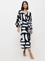 Triumph Beach MyWear White Tunic Robe - Image 4 of 5