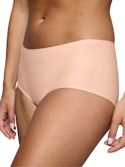Nude - Triumph Body Make-Up Illusion Shorty knickers - Imagen 3 de 5