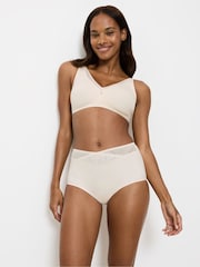 True Shape Sensation T Non wi minimizer bra - Image 1 of 5