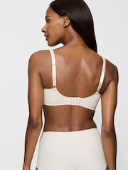 True Shape Sensation T Non wi minimizer bra - Image 2 of 5