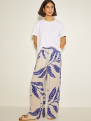 Monsoon White Dinah Leaf Print Trousers - Image 2 of 4