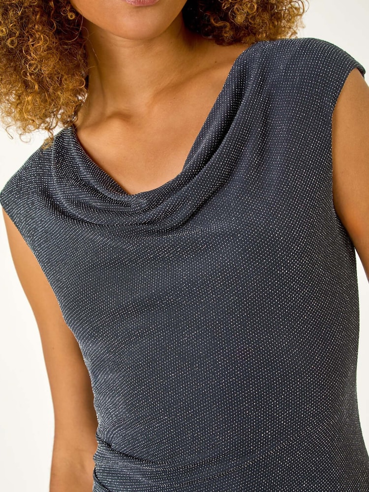 Grau - Roman Schimmerndes Stretch-Kleid mit Wasserfallausschnitt - Bild 6 von 6 Grau - Roman Schimmerndes Stretch-Kleid mit Wasserfallausschnitt - Bild 6 von 6