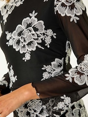 Blusa elástica com estampa floral romana e manga de malha - Imagem 5 de 5