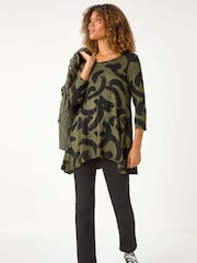 Roman Green Brush Print Hanky Hem Top - Image 2 of 5