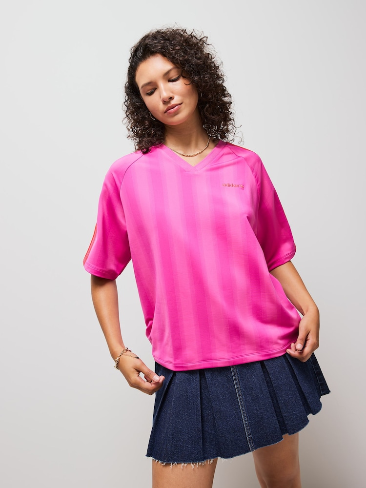 adidas Originals Pink Linear Oversize T-Shirt - Image 1 of 5 adidas Originals Pink Linear Oversize T-Shirt - Image 1 of 5