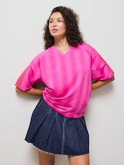 adidas Originals Pink Linear Oversize T-Shirt - Image 3 of 5