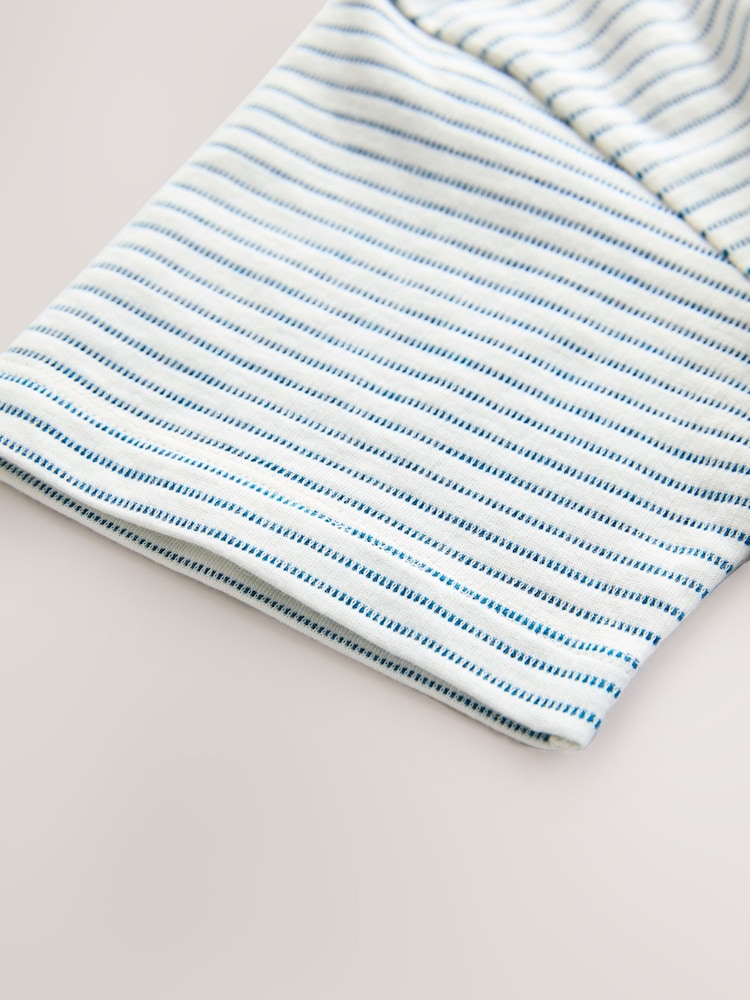 Blau und Creme - Kurzärmeliges T-Shirt mit Strukturstreifen (3–16 J.) - Bild 4 von 4 Blau und Creme - Kurzärmeliges T-Shirt mit Strukturstreifen (3–16 J.) - Bild 4 von 4