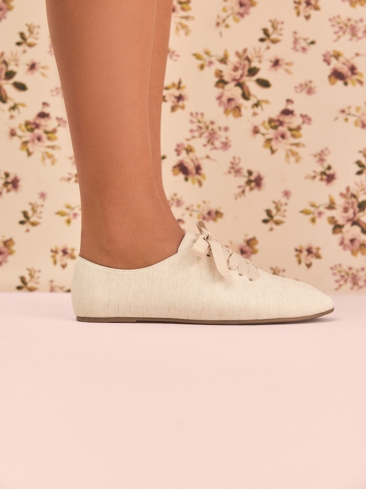 Natural Tabitha Simmons x Next Dilly Round Toe Lace Up Slim Jazz Shoes - Image 2 of 9