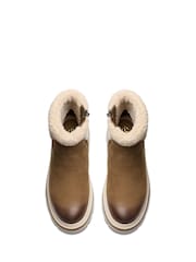 Clarks Natural Wlined Hencroft Madi WP Boots - Image 6 of 7