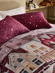 Red Town Scene Christmas Reversible Duvet Cover and Pillowcase Set - Image 2 of 3