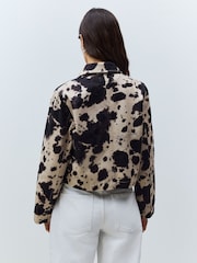 Cow Print 100% Cotton Cropped Denim Jacket - Image 3 of 8