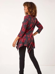 Roman Red Floral Print Hanky Hem Tunic Top - Image 3 of 5