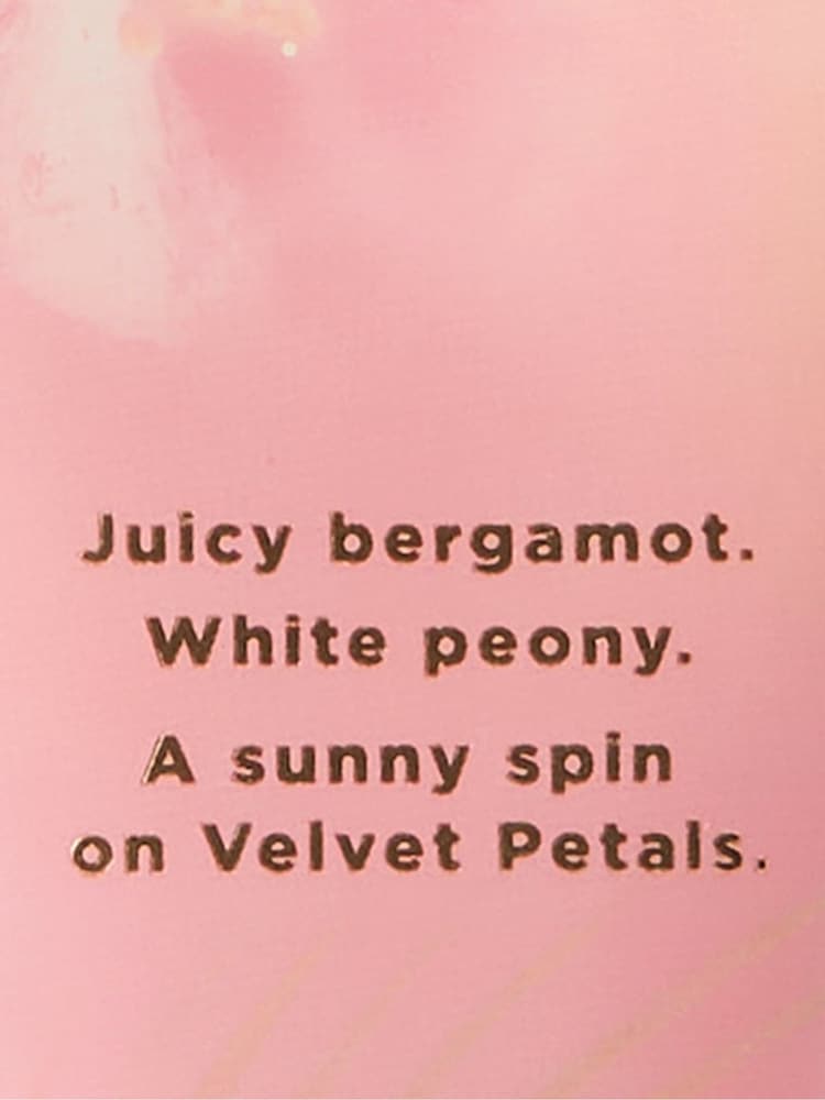 Victoria's Secret Velvet Petals Sol Body Lotion 236ml - Image 2 of 2