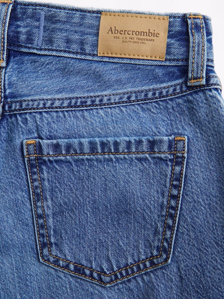 Low Rise Baggy Wide Leg Jeans - Image 2 of 3