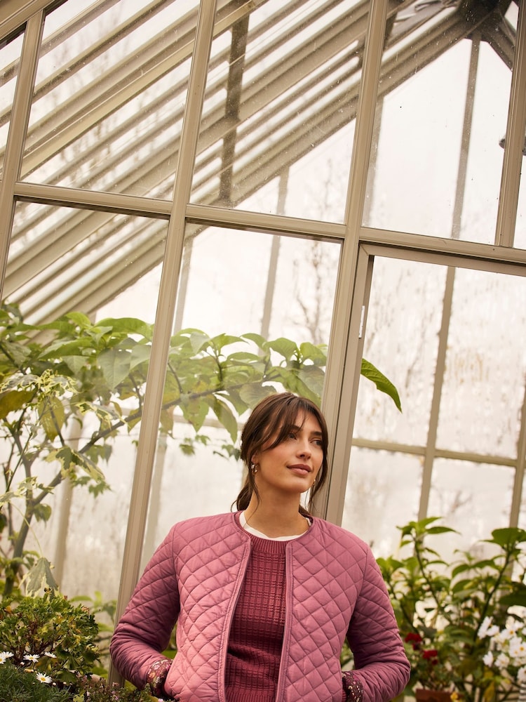Crew Clothing Company Pink Quilted 100% Cotton. Jacket - Image 4 of 9