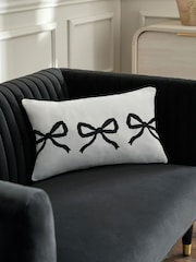 Embroidered Bow 50 x 30cm Cushion - Изображение 1 из 5