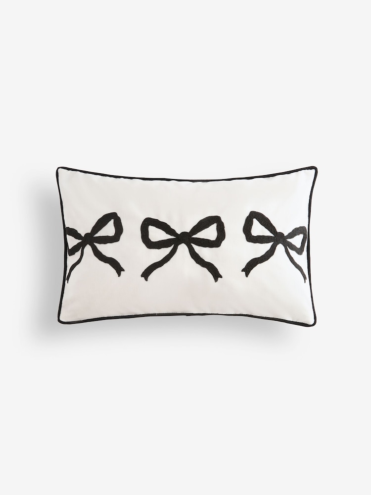 Embroidered Bow 50 x 30cm Cushion - Изображение 2 из 5