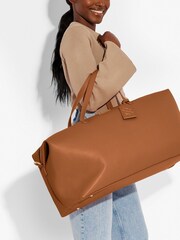 Katie Loxton Natural Weekend Holdall Bag | Cognac | 30 X 53 X 25Cm - Image 4 of 4