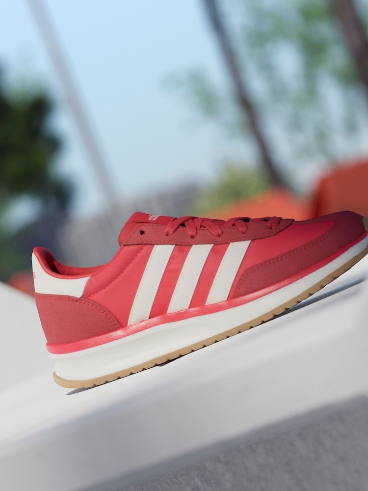 adidas Red Dark Run 72 Trainers - Image 2 of 17 adidas Red Dark Run 72 Trainers - Image 2 of 17