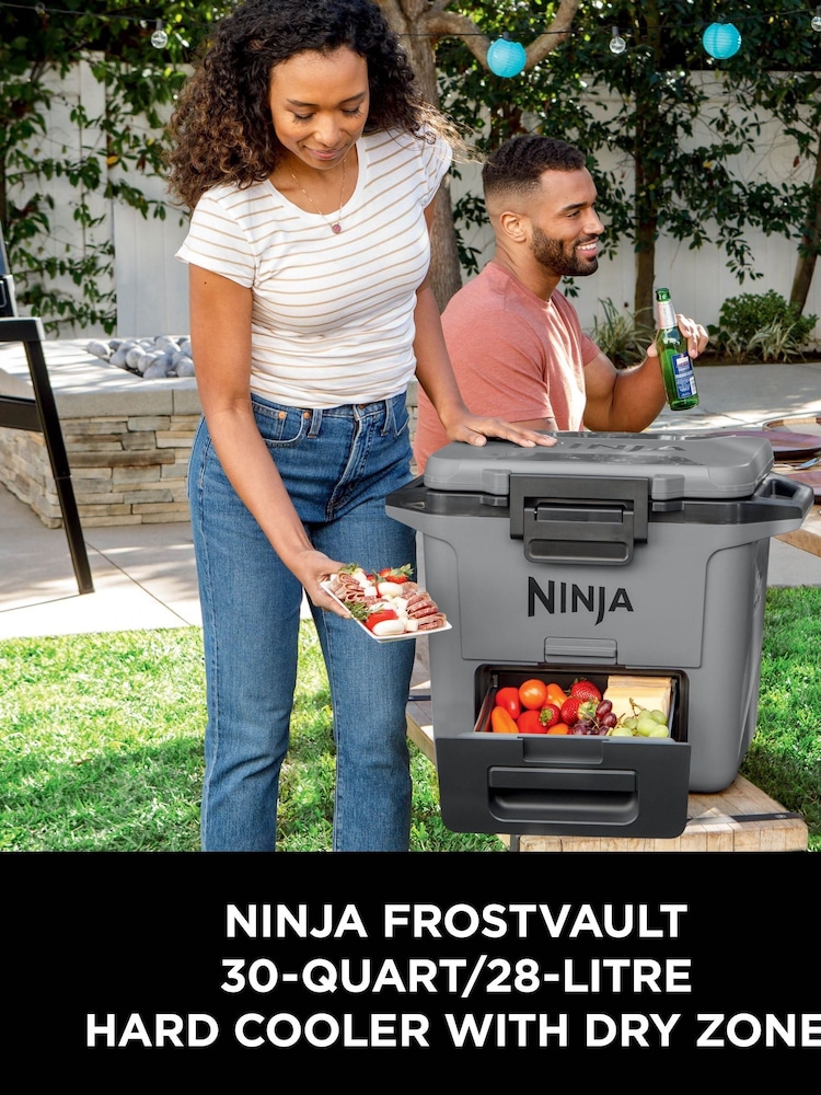 Ninja Grey FrostVault 30QT/28L FB131UKGY Cool Bags Hard Cooler - Image 2 of 5
