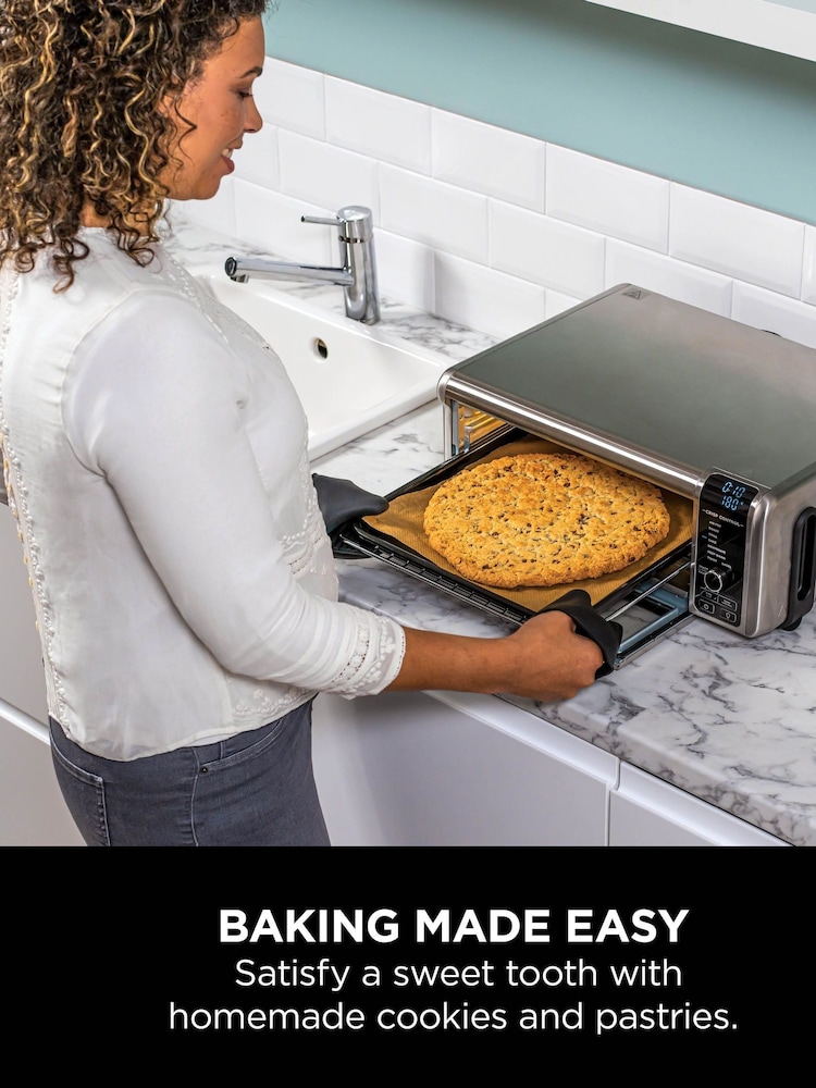 Ninja Black Foodi 8-in-1 Flip Mini Oven - Image 6 of 6