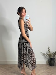 Style Cheat Senna V-Neck Ruched Animal Midi Dress - Image 3 of 4
