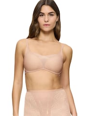 Triumph Lift Smart Bra - Image 4 of 9