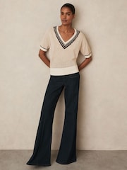 Reiss Neutral Ida V-Neck Fine-Knit Cricket Top with Linen - Image 3 of 6