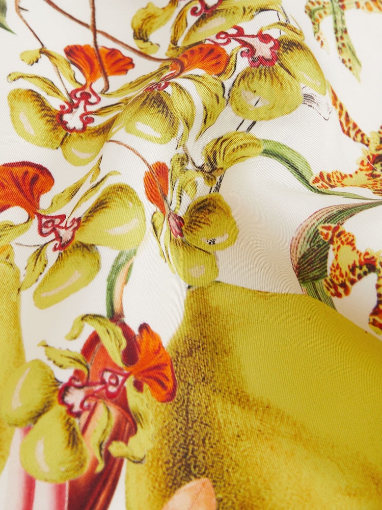 Reiss Ivory Winona Reiss | NYBG Satin Floral-Print Shorts - Image 5 of 5