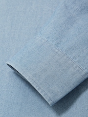 Reiss Light Wash Indigo Baylor Cotton Cutaway-Collar Denim Shirt - Image 7 of 7