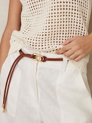 Tostado - Reiss Tara Sculpted Buckle Tubular Tie Belt - Imagen 2 de 4