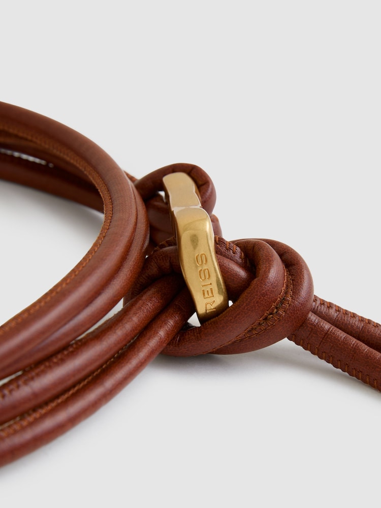 Tostado - Reiss Tara Sculpted Buckle Tubular Tie Belt - Imagen 4 de 4