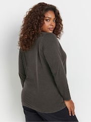 Yours Curve Grey Acid Wash Long Sleeve 100% Cotton T-Shirt - Image 3 of 5