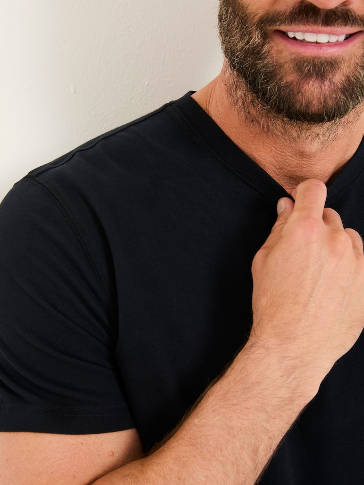 FatFace Lulworth Black T-Shirt - Image 3 of 6