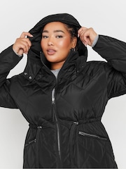 Yours Curve Black Lightweight Zig Zag Quilted Midi Jacket - Image 5 of 6