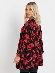 Yours Curve Black/Red Floral Print Pleat Front Top - Image 3 of 5