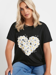 Yours Curve Black Daisy Heart Placement T-Shirt - Image 4 of 5
