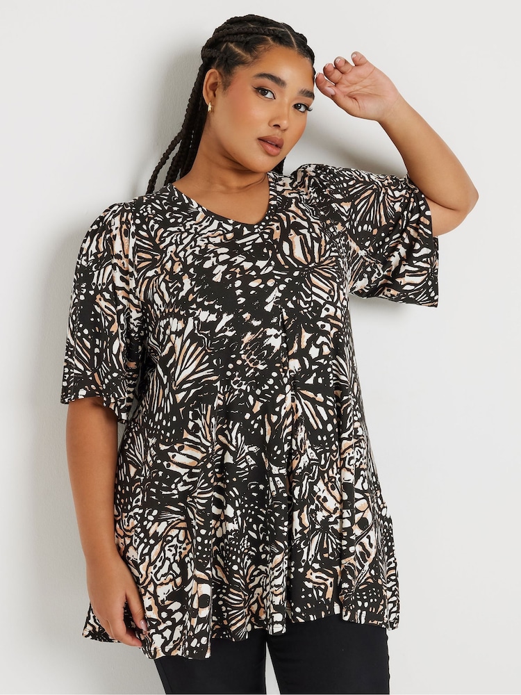 Schwarz - Yours Curve ausgestelltes Oberteil mit Zebra-Print - Bild 1 von 6 Schwarz - Yours Curve ausgestelltes Oberteil mit Zebra-Print - Bild 1 von 6