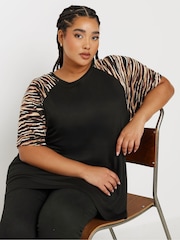 Yours Curve Black Zebra Print Raglan Detail Top - Image 4 of 5