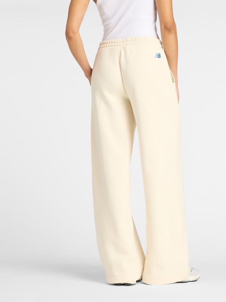 New Balance Cream Womens Reimagined Fleece Barrel Leg Joggers - Image 2 of 7