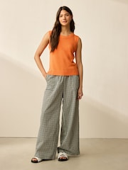Naranja - Knitted Crew Neck Vest with Linen - Imagen 2 de 7