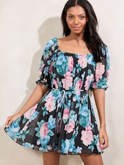 Lipsy Black Floral Print Square Neck Short Sleeve Mini Shift Dress - Image 3 of 4