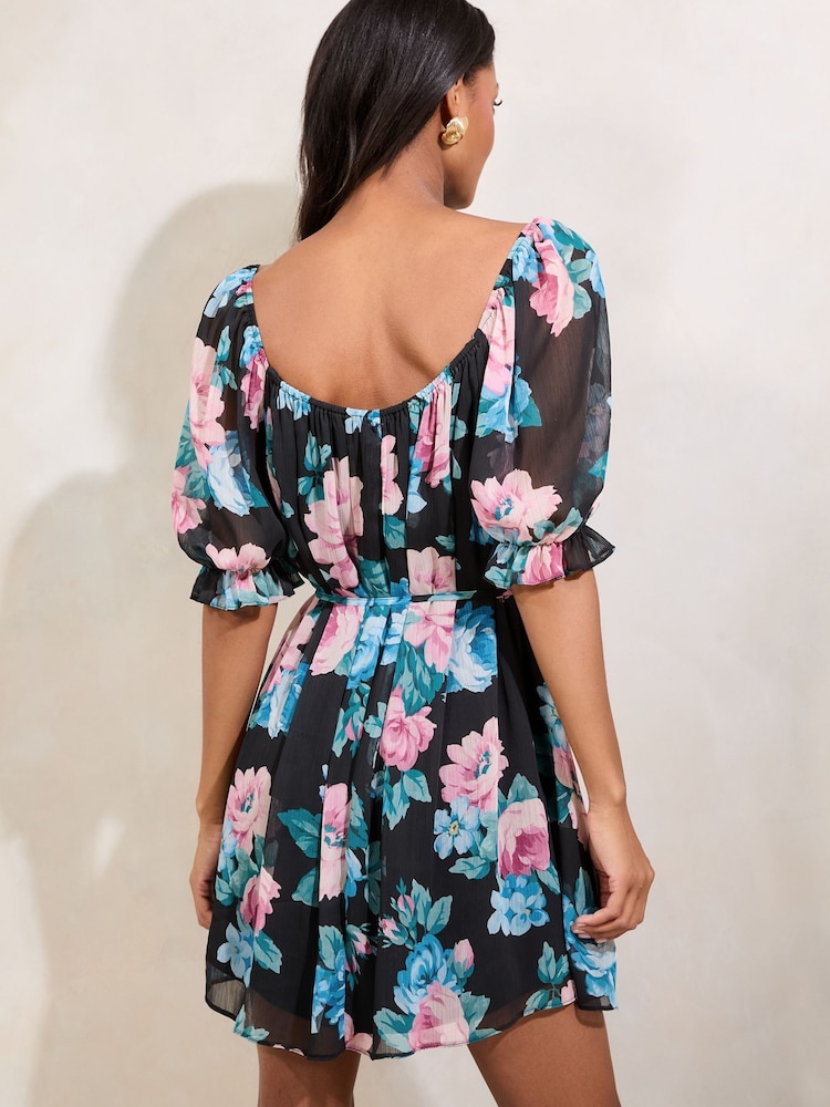 Lipsy Black Floral Print Square Neck Short Sleeve Mini Shift Dress - Image 4 of 4