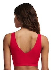 Chantelle Soft Stretch Seamless V-Neck Padded Crop Top - Image 2 of 4