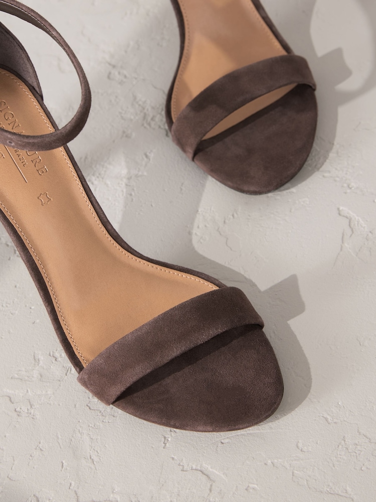 Chocolate Brown Signature Premium Leather Round Toe Buckle Detail Mid Simple Sandals - Image 10 of 11