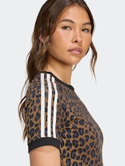 adidas Originals Leopard Cali Slim T-Shirt - Imagem 4 de 5