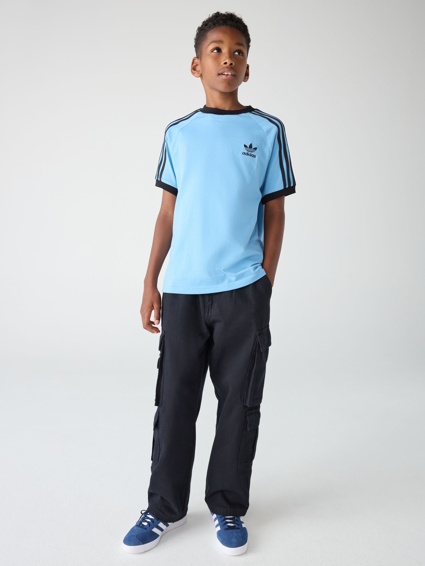 Next：日本 ブルー - adidas Originals Adicolor 3 ストライプキッズ T