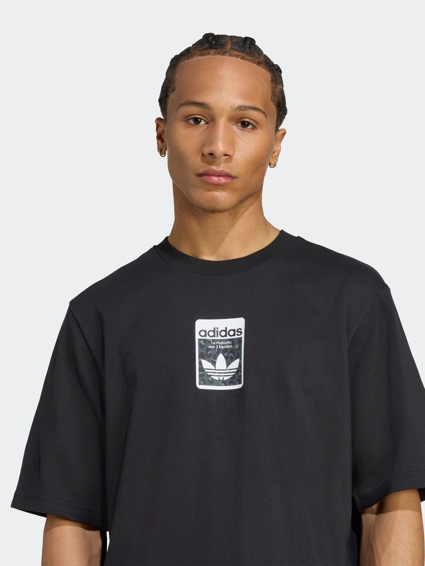 Next：日本 adidas Originals オーバーサイズ レオパード Tシャツ from