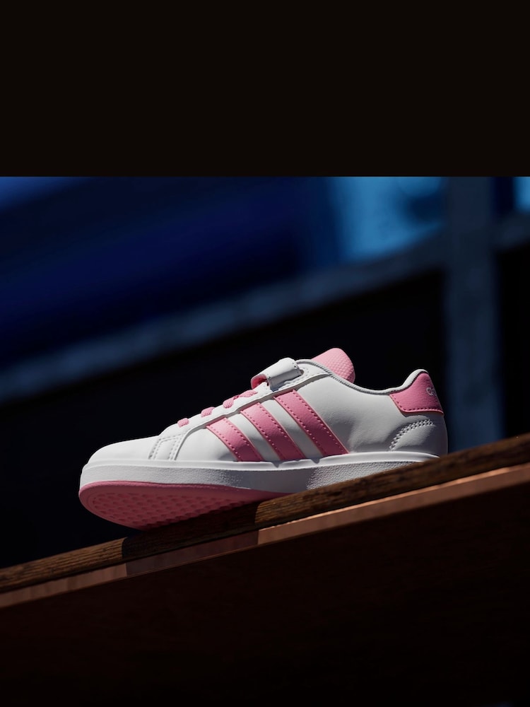 adidas gazelle silver green womens Metallic Red Flames Adidas Sambas main image 1