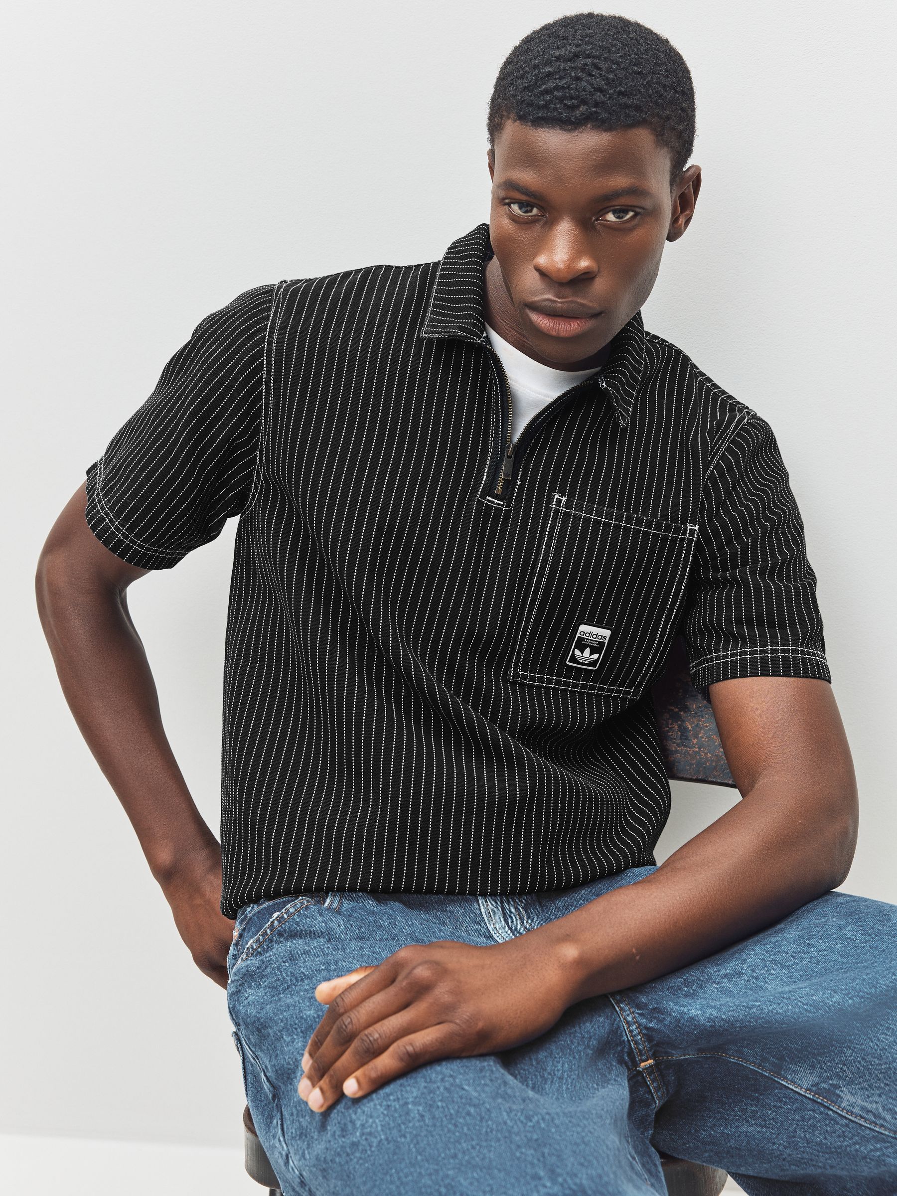 adidas originals wabash 半袖袖シャツ ブラック セットアップ可 アディダス オールブラックス エッセンシャルズ半袖Tシャツ